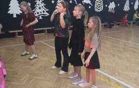 Bal choinkowy przedszkolak&oacute;w i klas I-III 113