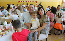 Dzień Mamy i Taty w grupie 3 i 4 - latk&oacute;w 10