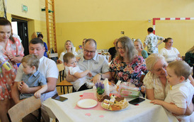 Dzień Mamy i Taty w grupie 3 i 4 - latk&oacute;w 14