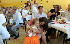 Dzień Mamy i Taty w grupie 3 i 4 - latk&oacute;w 19