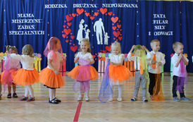 Dzień Mamy i Taty w grupie 3 i 4 - latk&oacute;w 53