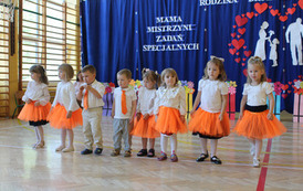 Dzień Mamy i Taty w grupie 3 i 4 - latk&oacute;w 57