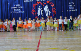 Dzień Mamy i Taty w grupie 3 i 4 - latk&oacute;w 66