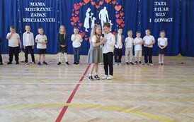 Dzień Mamy i Taty w grupie 5 i 6-latk&oacute;w 35